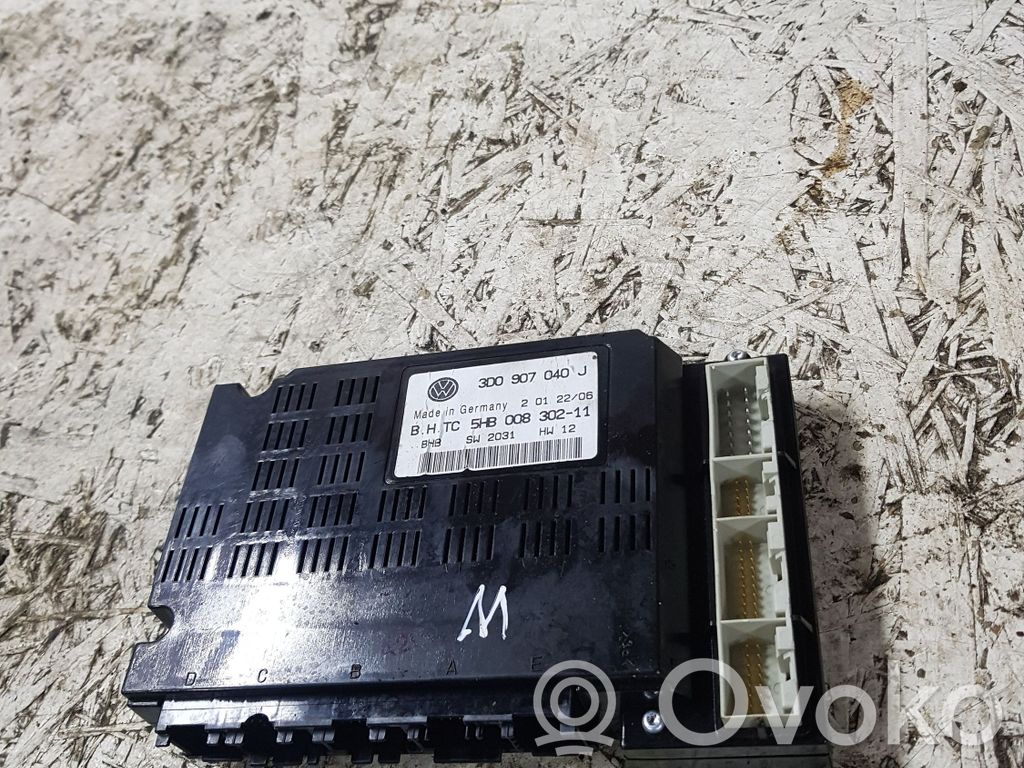 Other control units/modules   3D0907040