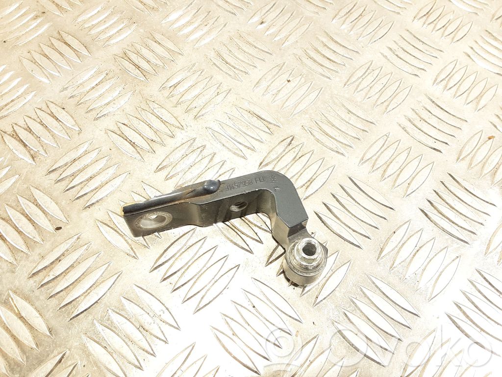Volvo V60 Front door lower hinge 
