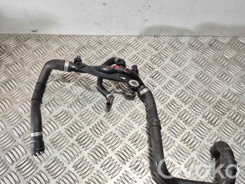Volvo S60 Engine coolant pipe/hose 