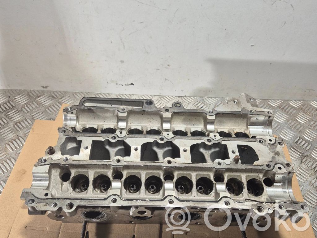 Volvo S90, V90 Engine head 