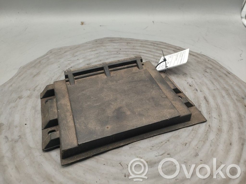 Citroen Berlingo Front door card panel trim 