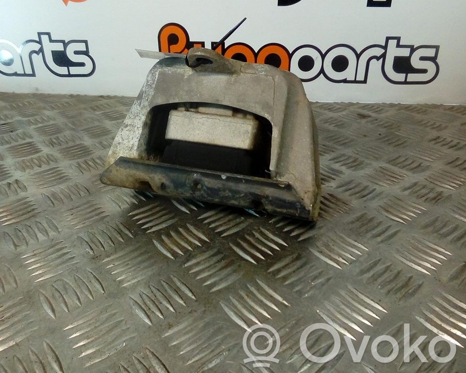 Engine mount bracket   1J0199555
