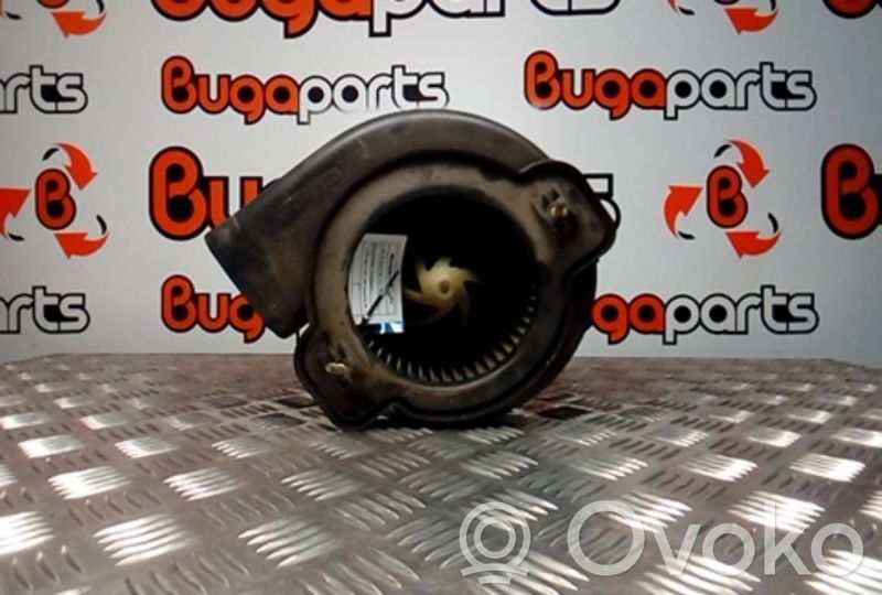 Mazā radiatora ventilators   MP4530