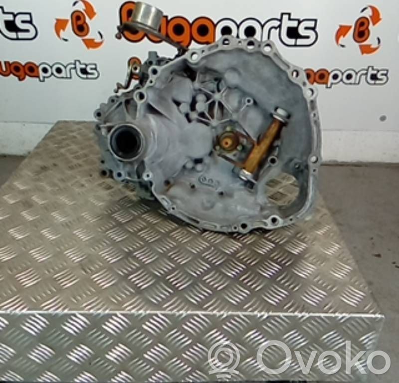 Manual 5 speed gearbox