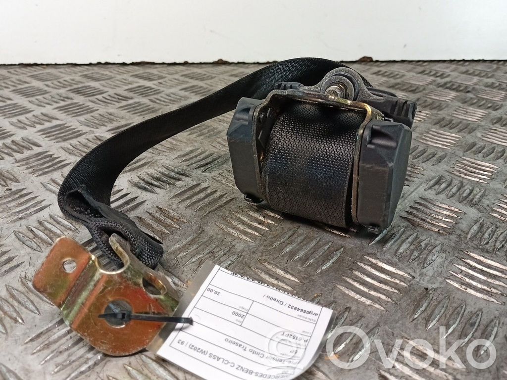 Cinturón trasero   ARG0564932,DIREITO