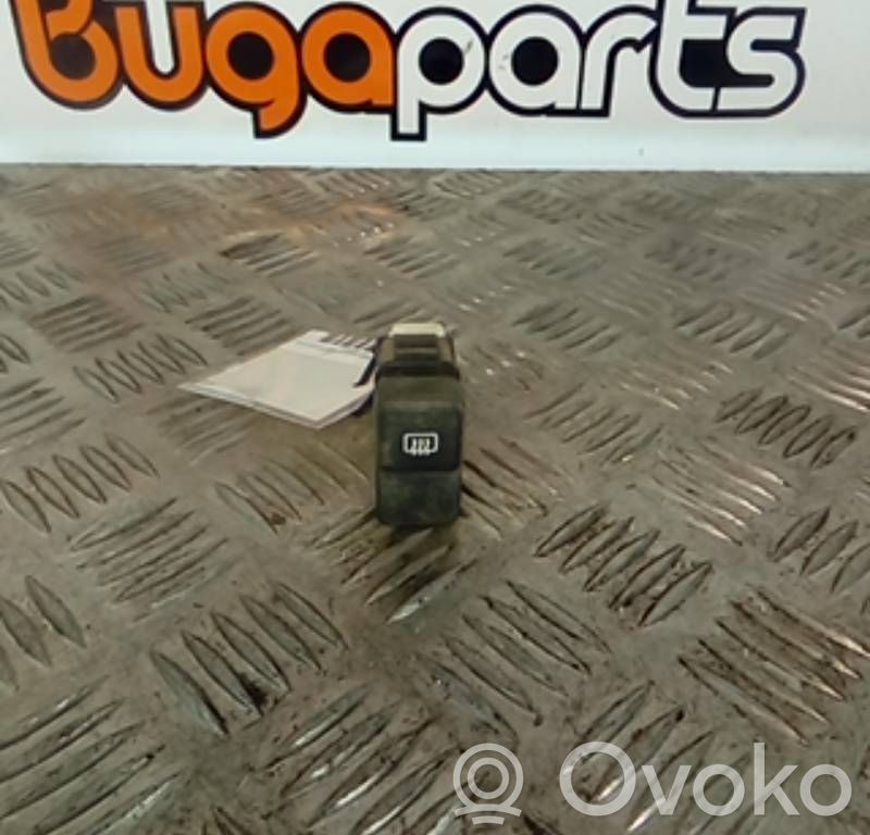 Windscreen/window heater switch