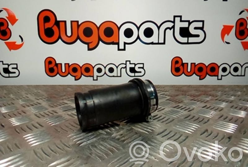 Toyota Yaris Gaisa caurule uz turbīnu 