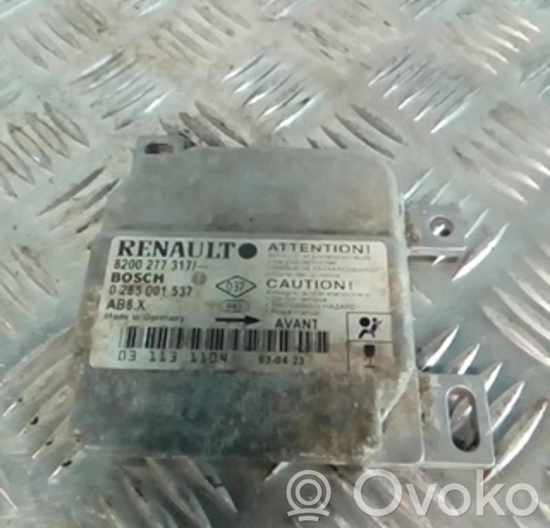 Renault Clio II Airbag control unit/module 