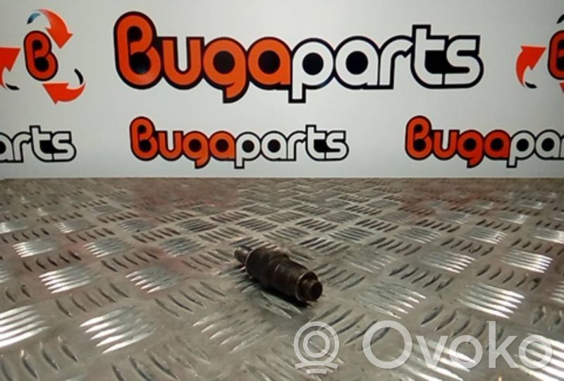 Mitsubishi L200 Fuel injector 