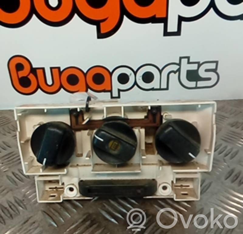 Opel Corsa B Climate control unit 
