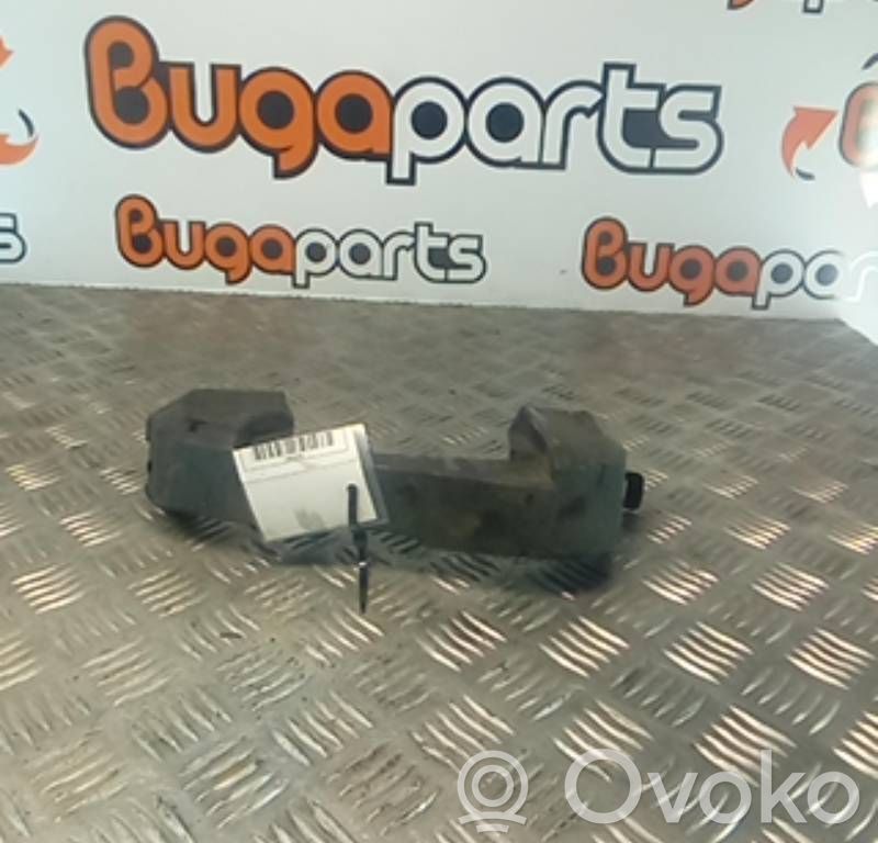 Renault Clio III Cache courroie de distribution 
