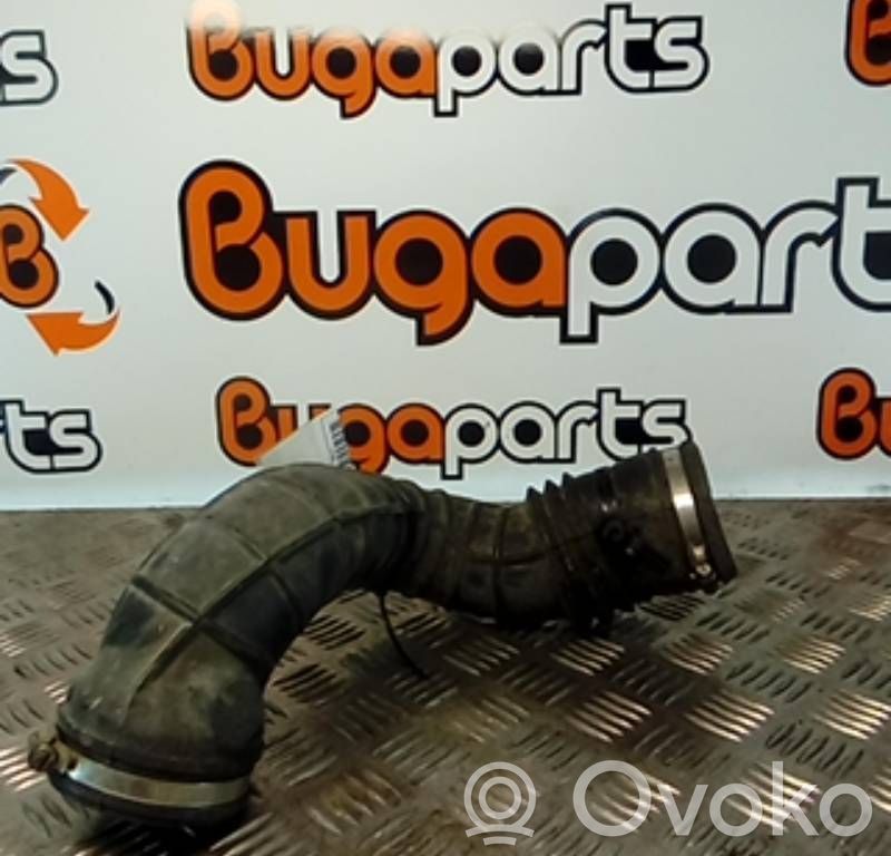 Renault Clio I Turboahtimen ilmanoton letku 