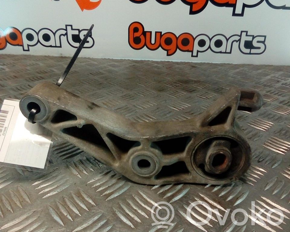 Opel Corsa C Engine mount bracket 