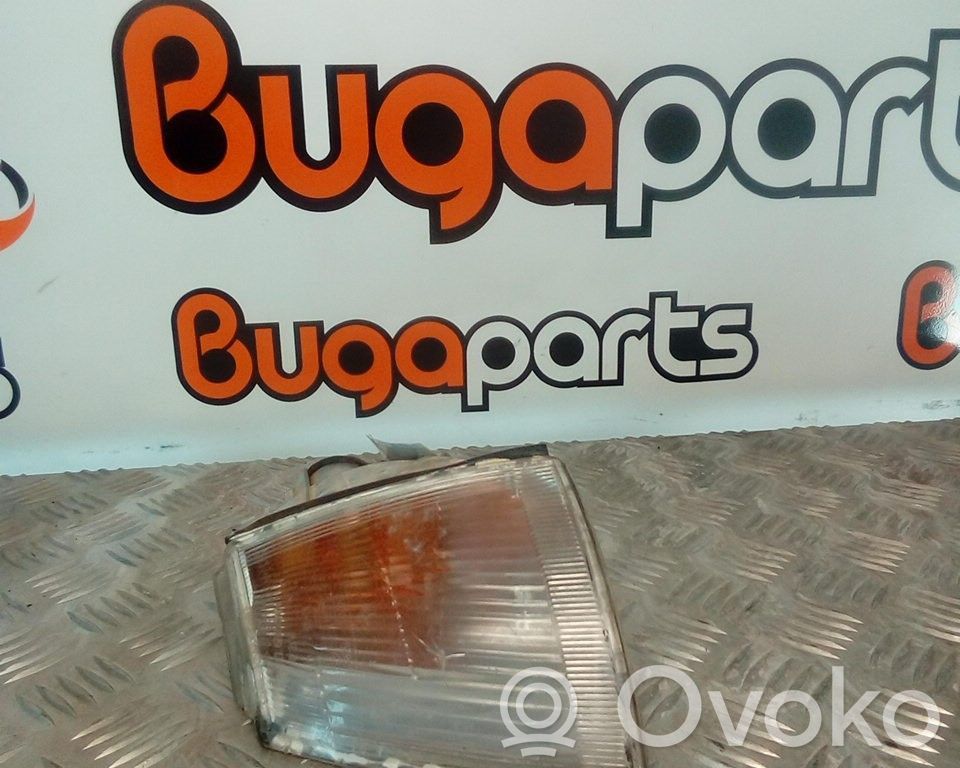 Renault Clio I Posūkis priekinio bamperio 