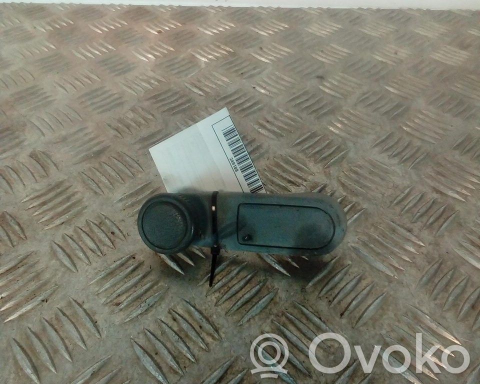 Etuoven ikkunan kampi   MANIVELA,ELEVADOR