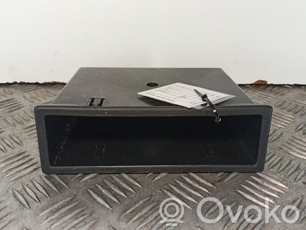 Opel Astra G Boite à gants 
