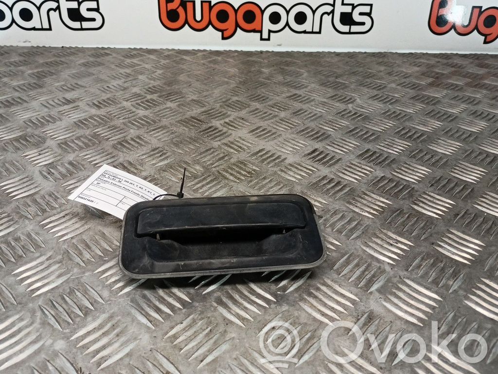 Mitsubishi L200 Manecilla externa puerta delantera 