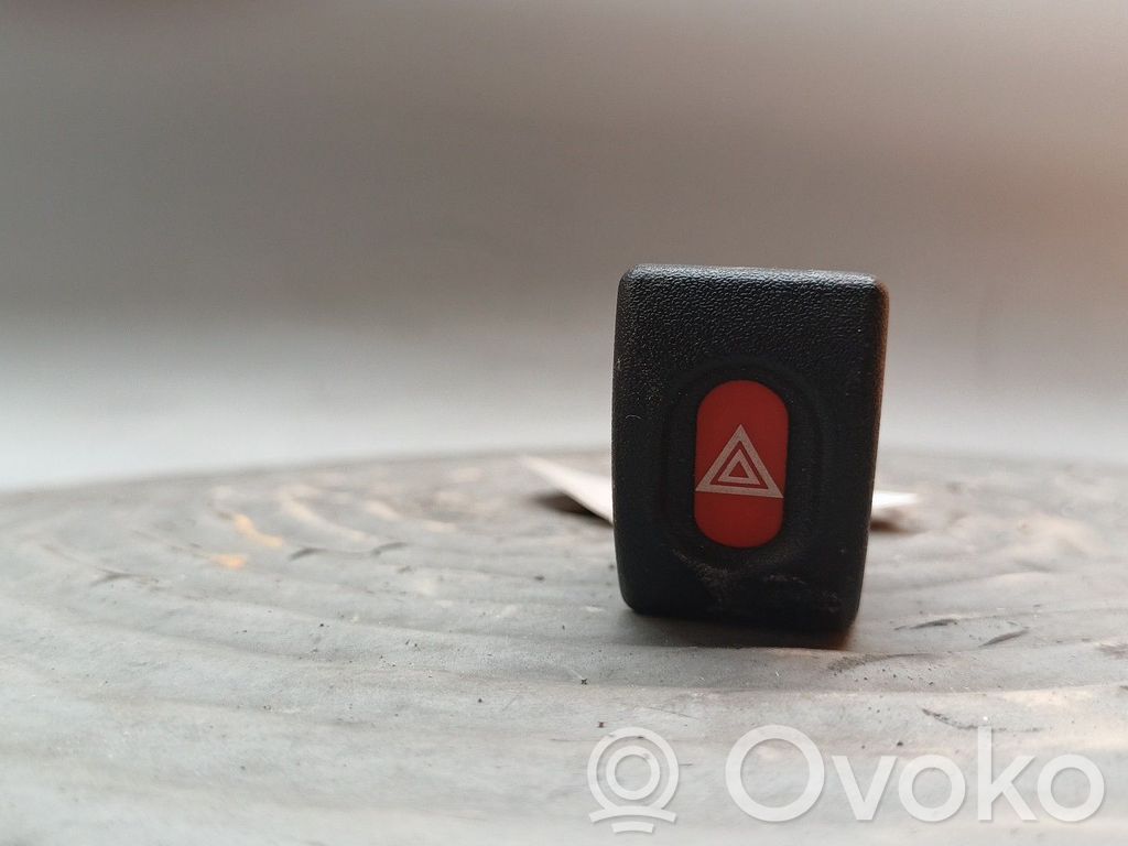 Opel Corsa B Hazard light switch 