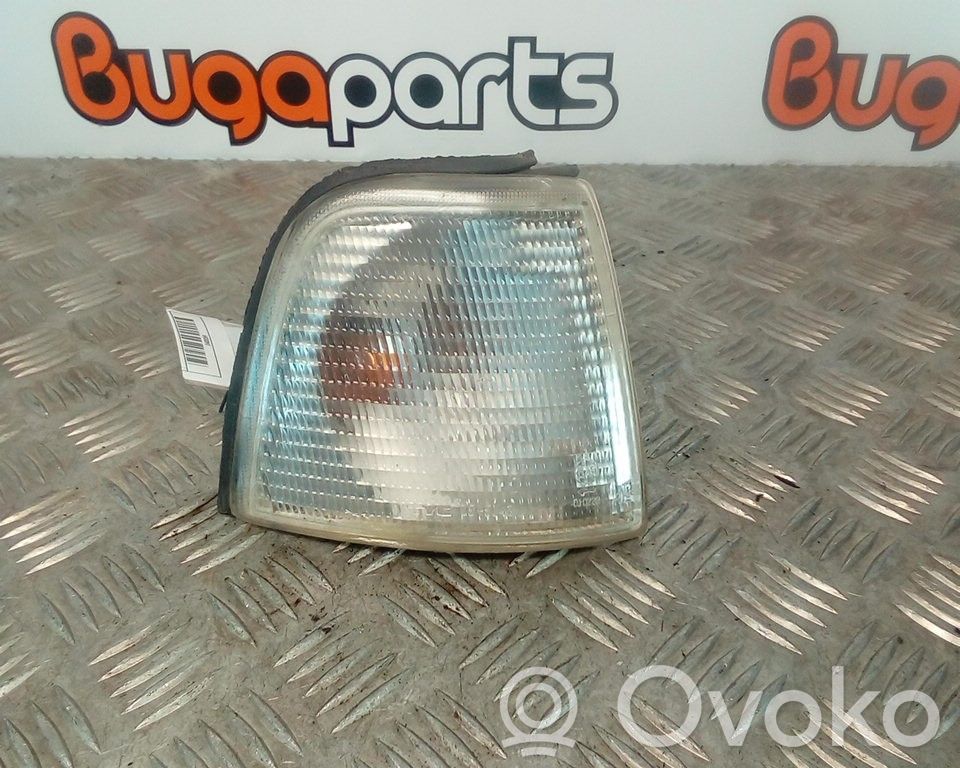 Opel Combo D Blinker vorne Stoßstange 