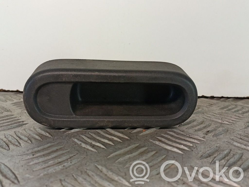 Opel Combo C Внешняя ручка 