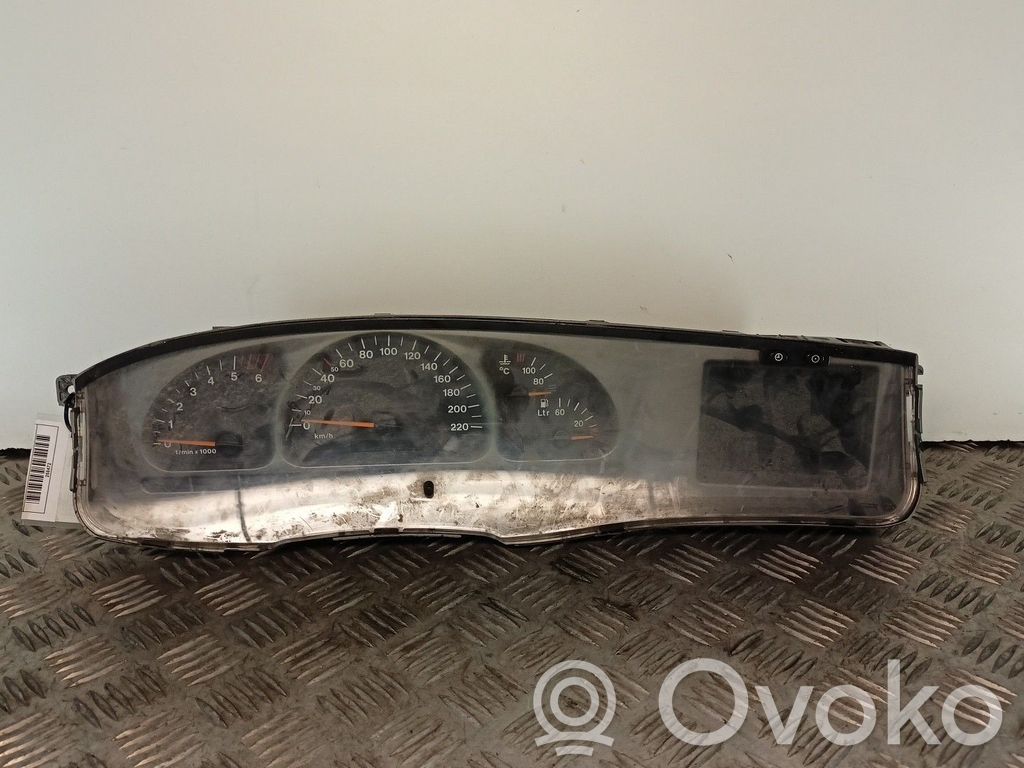 Opel Vectra B Speedometer (instrument cluster) 