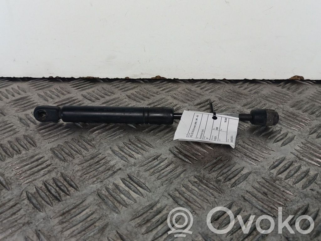 Konepellin kaasujousi   904637210512