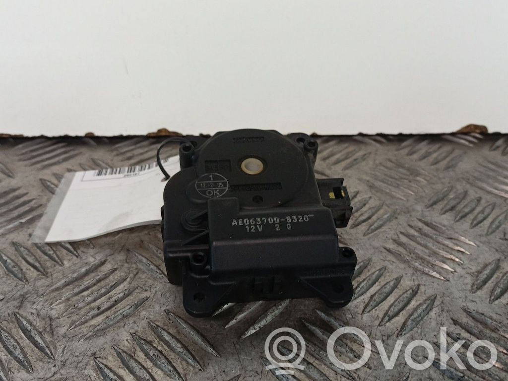 Toyota RAV 4 (XA10) Motor/actuator clapetă aer 