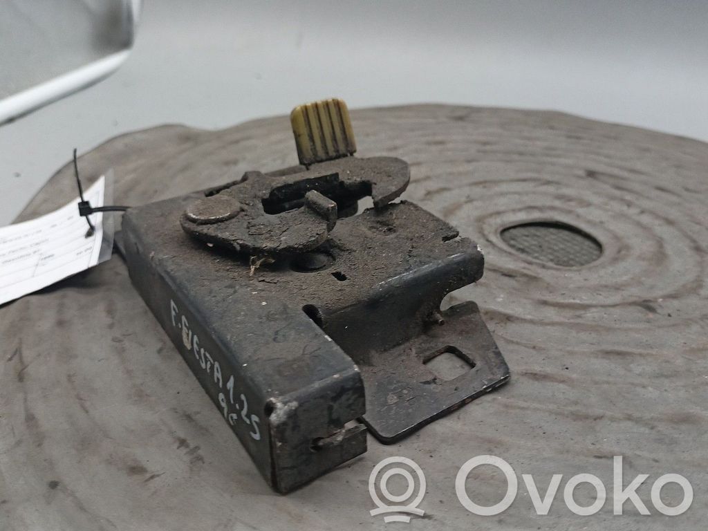 Ford Fiesta Engine bonnet/hood lock/latch loop/hook 