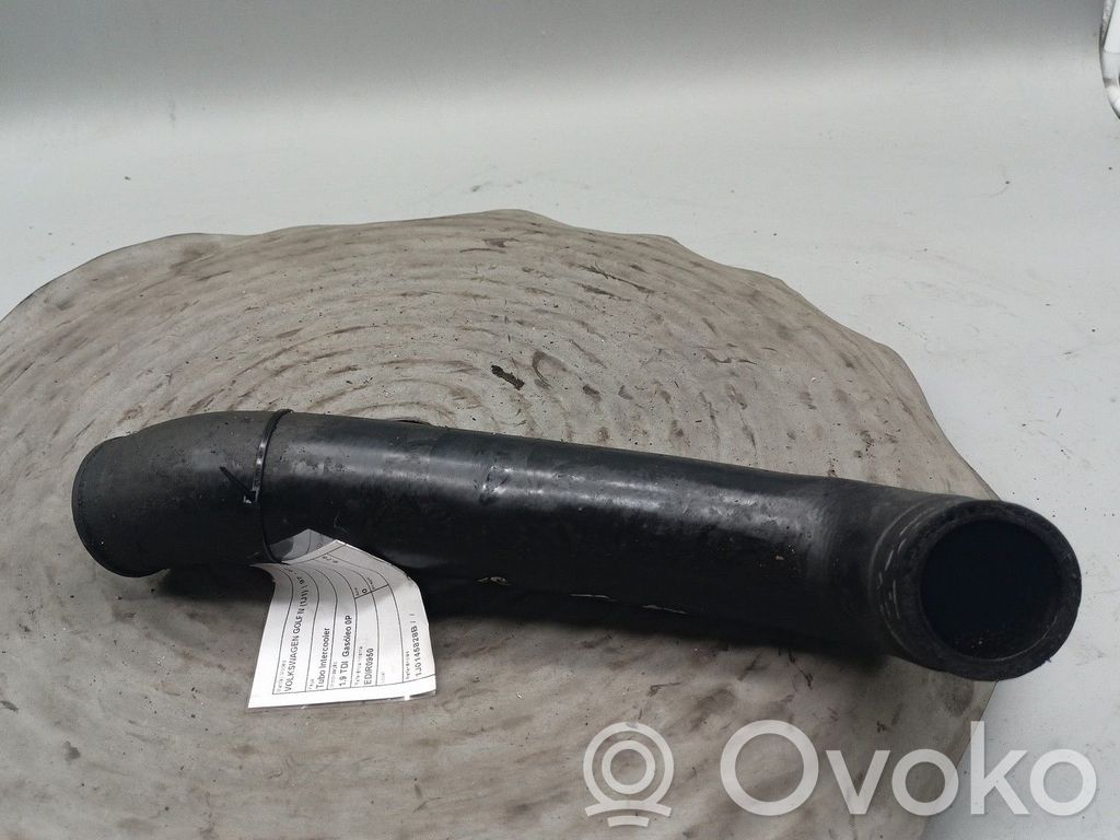 Volkswagen Golf IV Furtun/conductă intercooler 