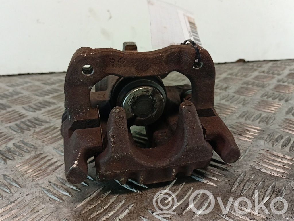 Volkswagen Golf IV Aizmugurējais suports 