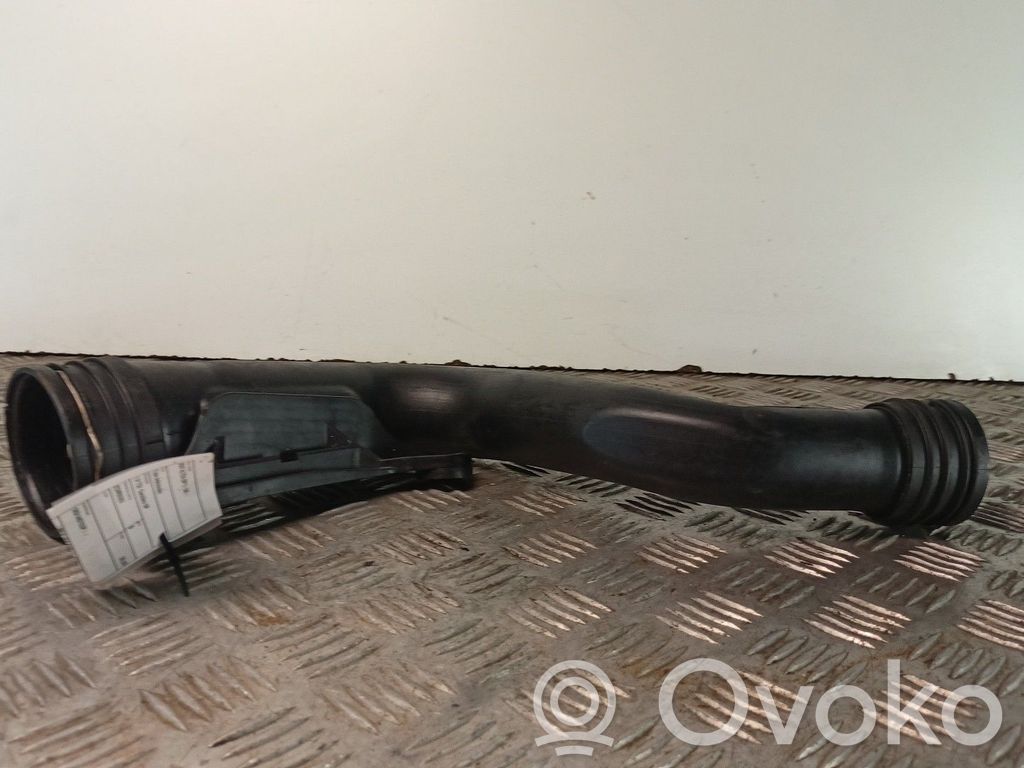 Turboahtimen ilmanoton letku   1K0145762P
