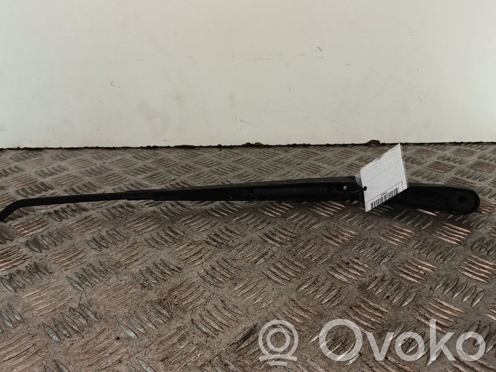 Front wiper blade arm   XS4117527AB