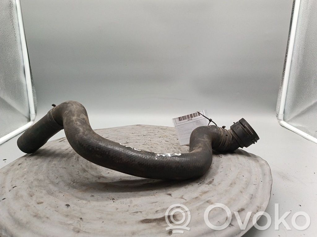 Jäähdytysnesteletku   1K0122101EL