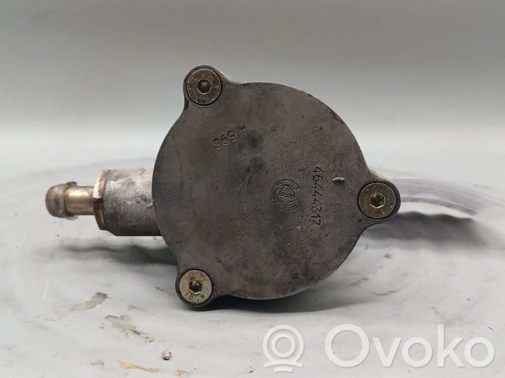 Fiat Punto (176) Bomba de vacío 