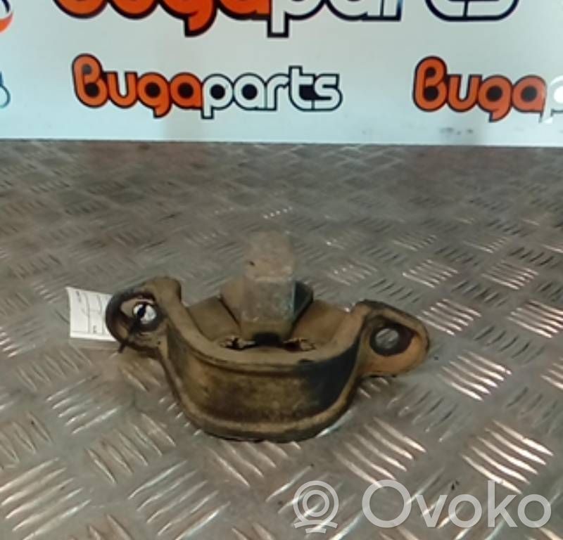 Opel Vectra A Engine mount bracket 