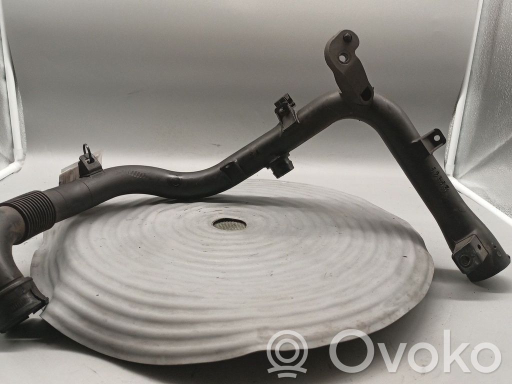 Opel Corsa C Turboahtimen ilmanoton letku 
