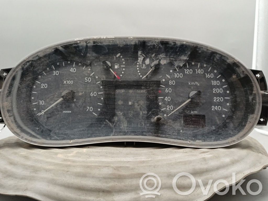Renault Clio II Speedometer (instrument cluster) 