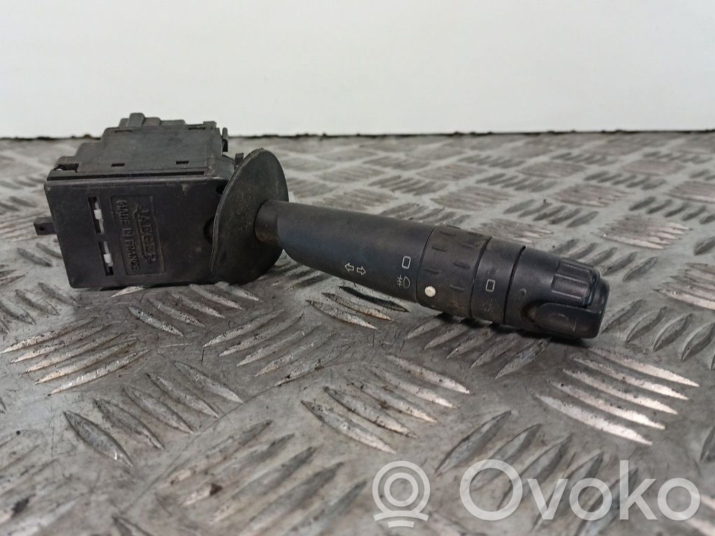 Peugeot 306 Wiper turn signal indicator stalk/switch 