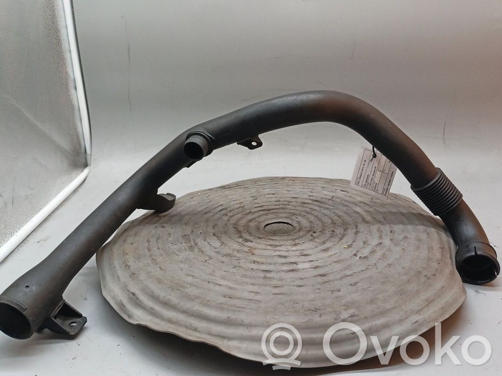 Opel Corsa C Turboahtimen ilmanoton letku 