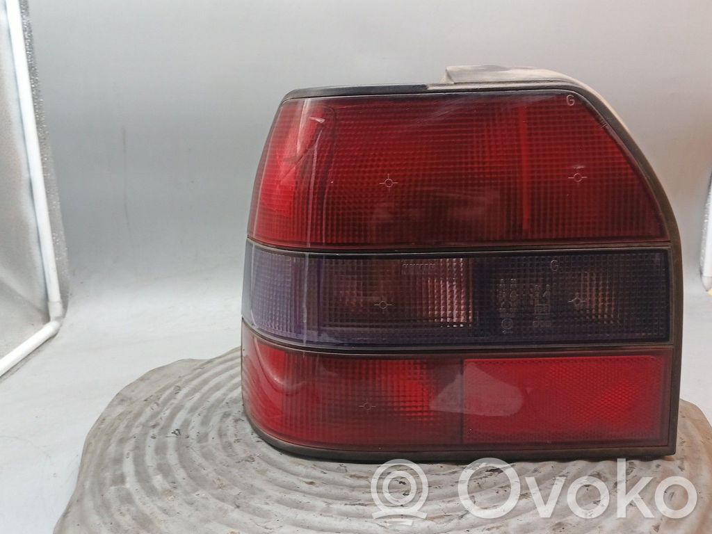 Renault 19 Takaluukun takavalot 
