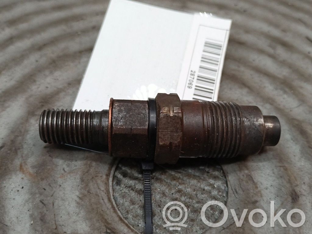 Mitsubishi Pajero Inyector de combustible 