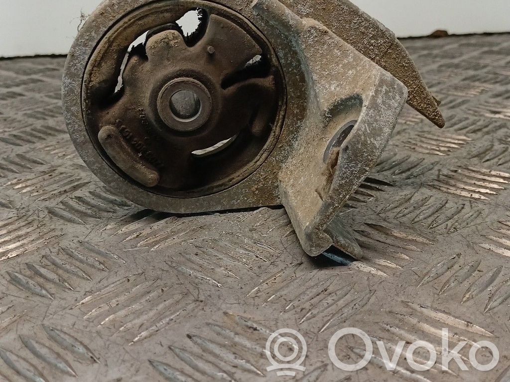 Engine mount bracket   APOIO,MOTORE7J,RENAULTMEGANEI14,TRASEIRO
