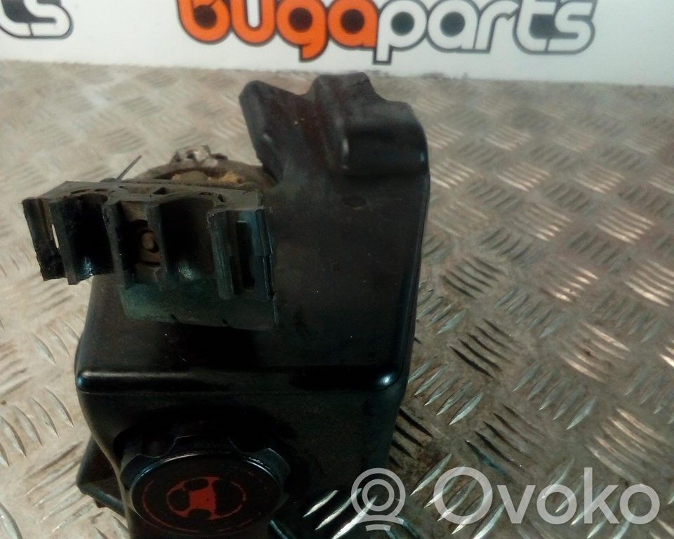 Peugeot 206 Pompa wspomagania 