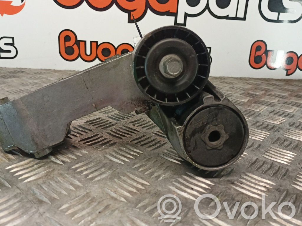 Ford Focus Lichtmaschine Riemenspanner Spannrolle Keilrippenriemen Keilriemen 