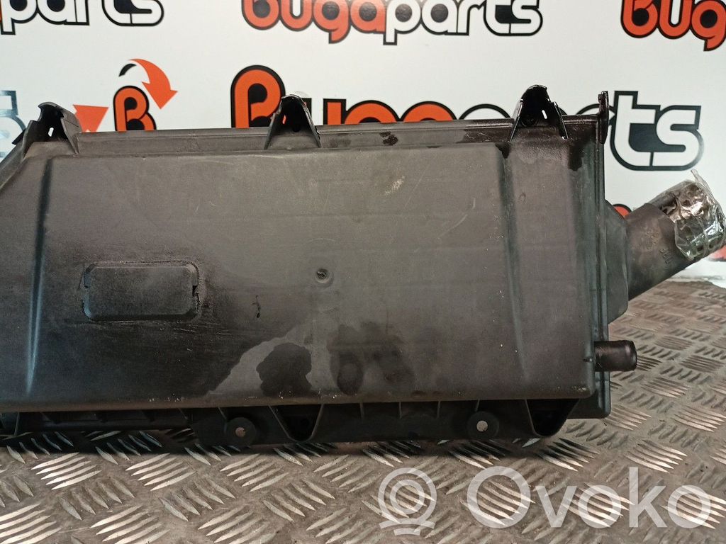 Volkswagen Golf IV Obudowa filtra powietrza 