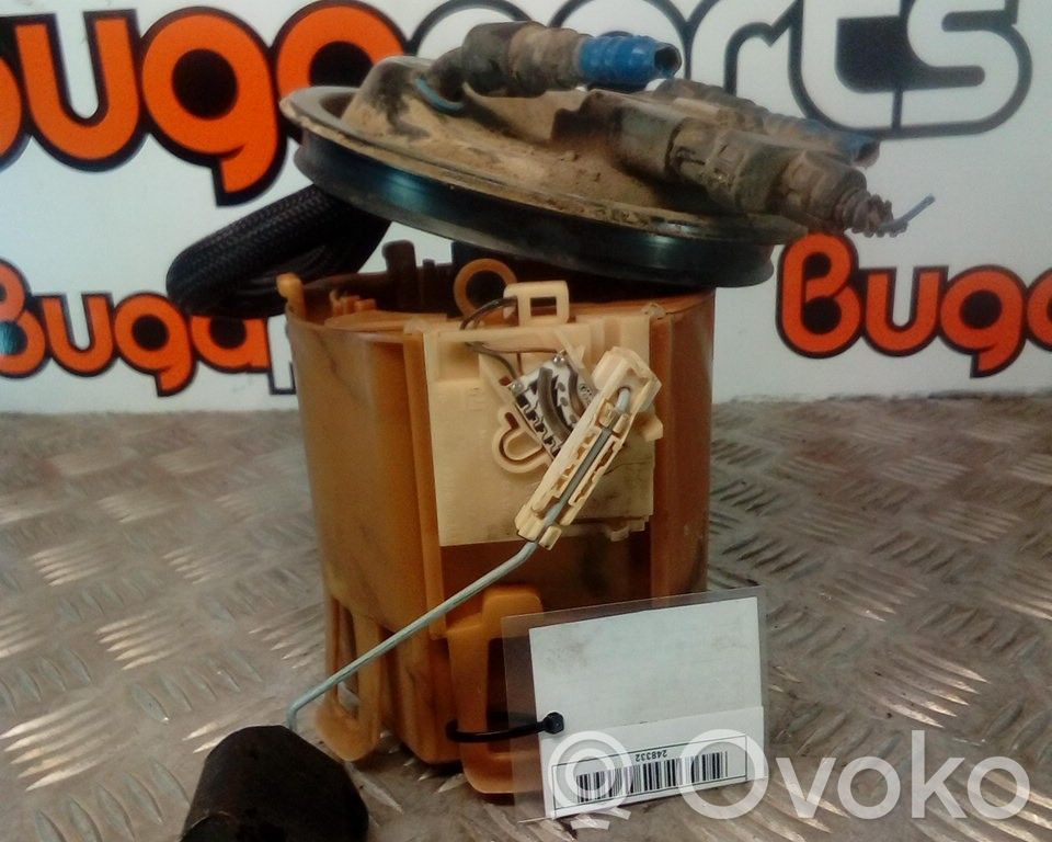 Polttoainesäiliön pumppu   9157690