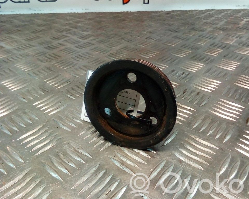 Ford Courier Riemenscheibe Servopumpe 