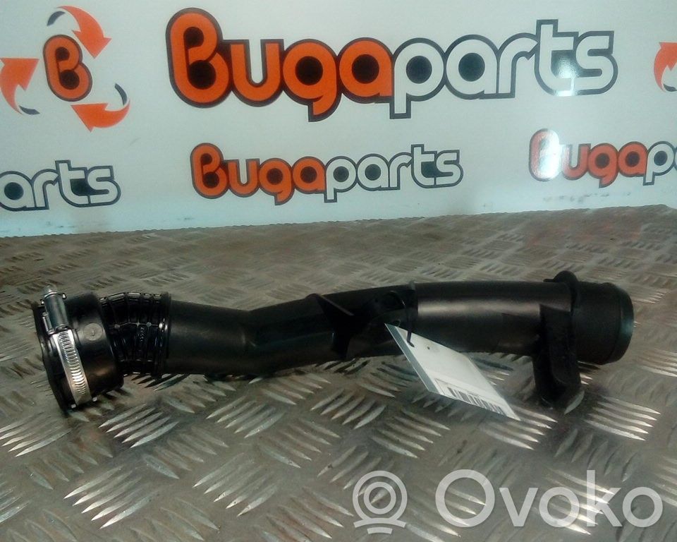 Peugeot 208 I Furtun/conductă intercooler 
