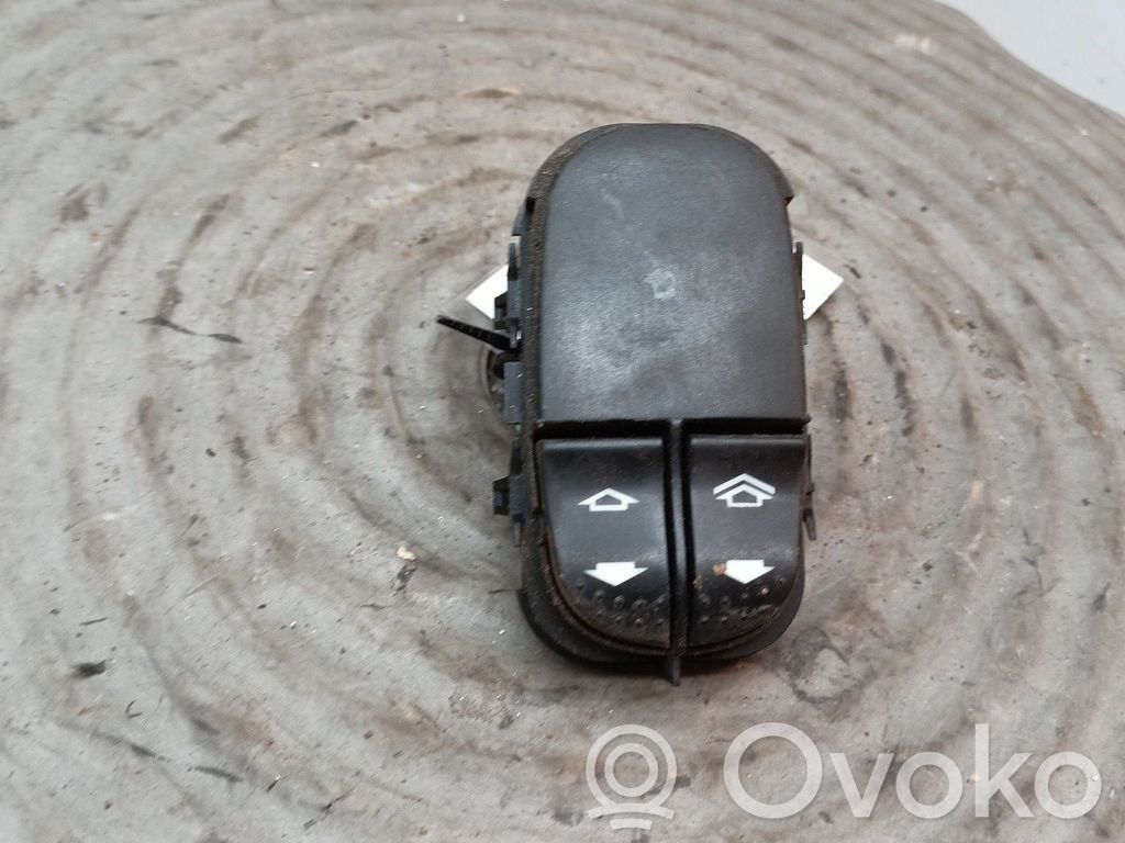 Comutator comandă geamuri electrice   YS4T14529AA,YS4T14529AA