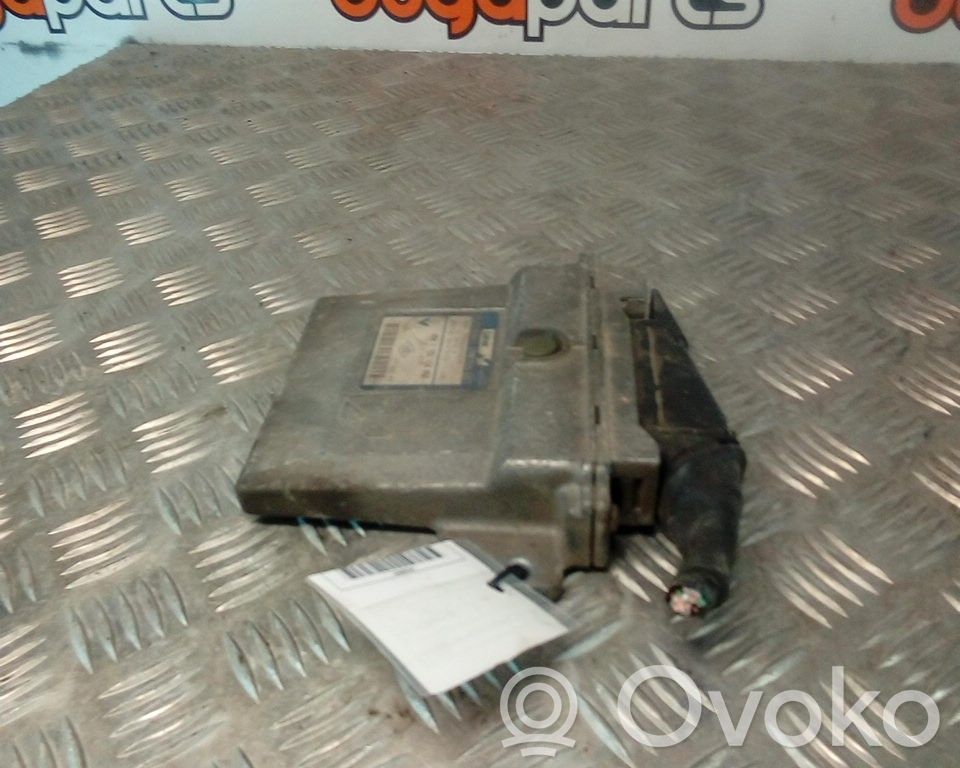 Renault Clio II Engine control unit/module 